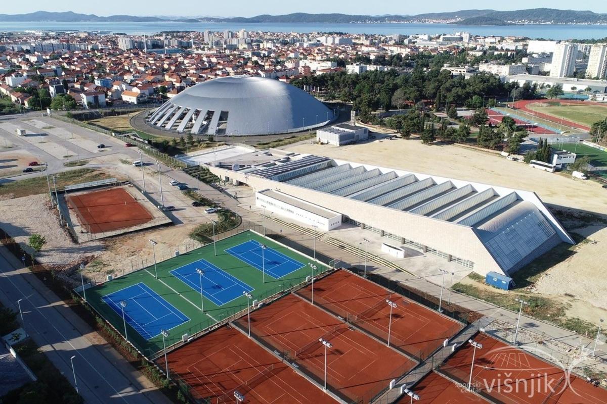 Centar Visnjik, * Zadar